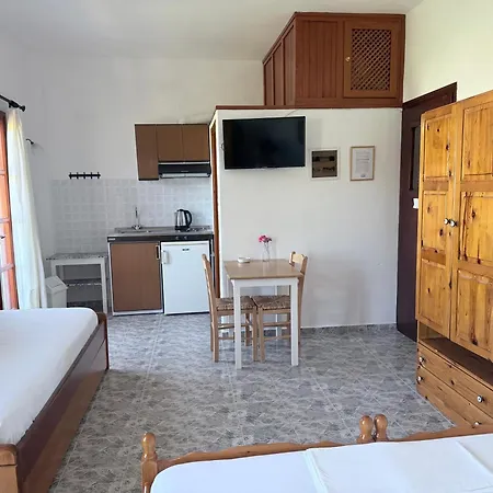 Pagonis Apartament Skyros