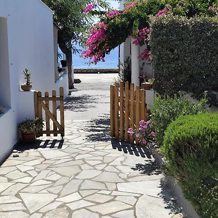Pagonis * Skyros